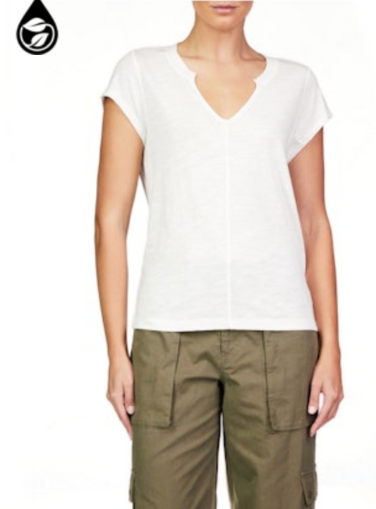 THE NEW GIRL TEE